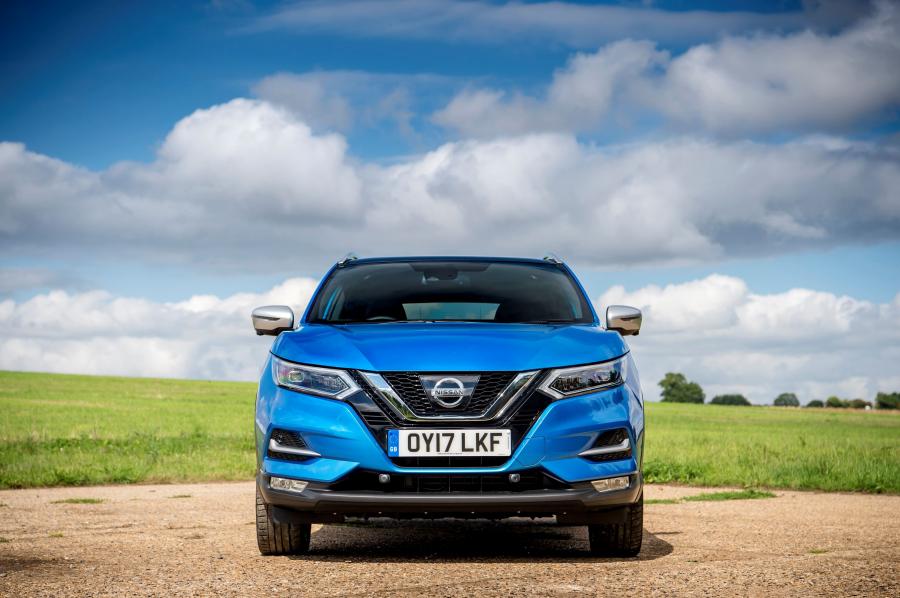  Nissan Qashqai 2017 года  (UK) (фото 14 из 24)